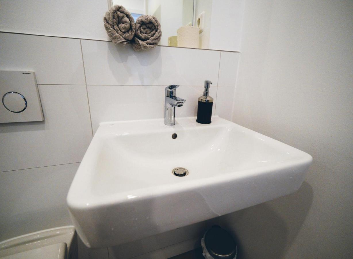 Main Boardinghouse Apartment Erlenbach am Main Luaran gambar