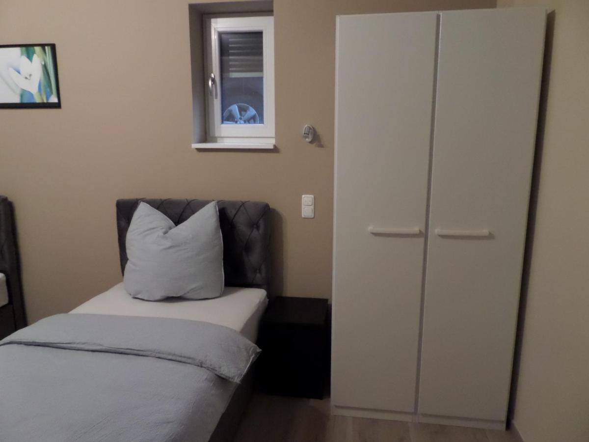 Main Boardinghouse Apartment Erlenbach am Main Luaran gambar