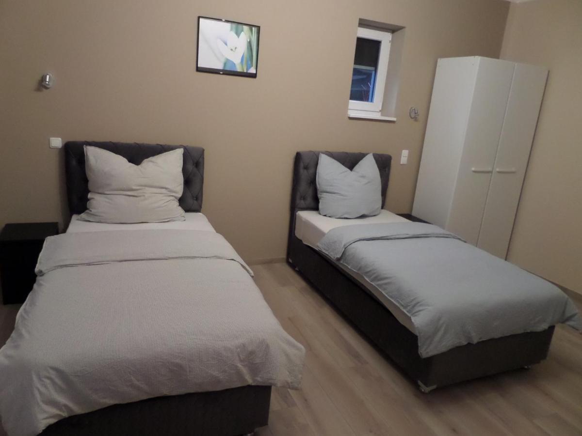 Main Boardinghouse Apartment Erlenbach am Main Luaran gambar