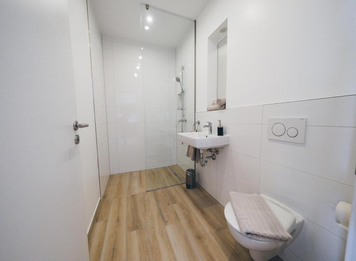Main Boardinghouse Apartment Erlenbach am Main Luaran gambar
